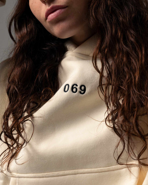 069 Basic Hoodie - Beige